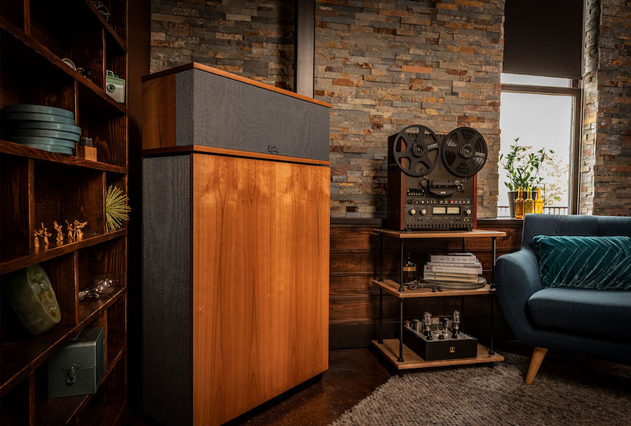 What Makes the Klipschorn Perfect for HiFi Stereo Systems?