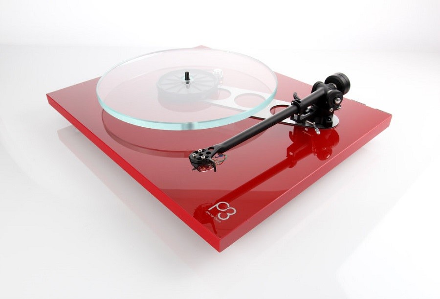How to Embrace the Vinyl Resurgence with Rega Planar Turntables